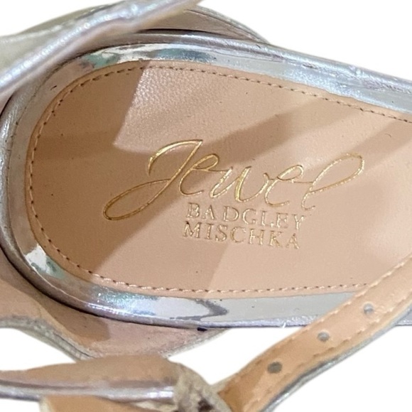 Jewel Badgley Mischka Silver Sandals - Picture 13 of 14